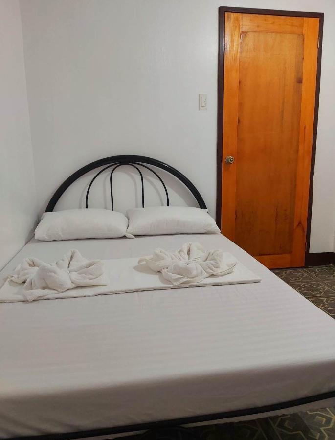 מואלבואל 3 Sisters Guest House 1 מראה חיצוני תמונה